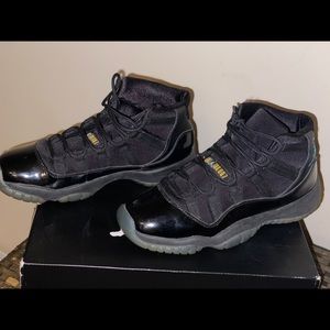 Air Jordan 11 Retro
black/ Gamma Blue